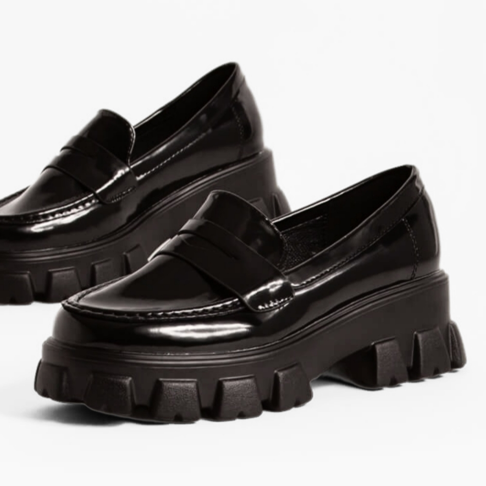 Size 9 Milan Loafer Platform Flatform